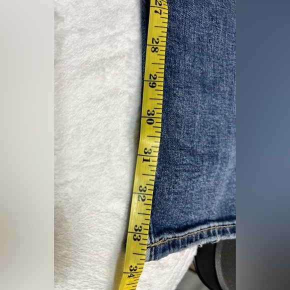 Silver Jeans Distressed 30 - Picture 14 of 14